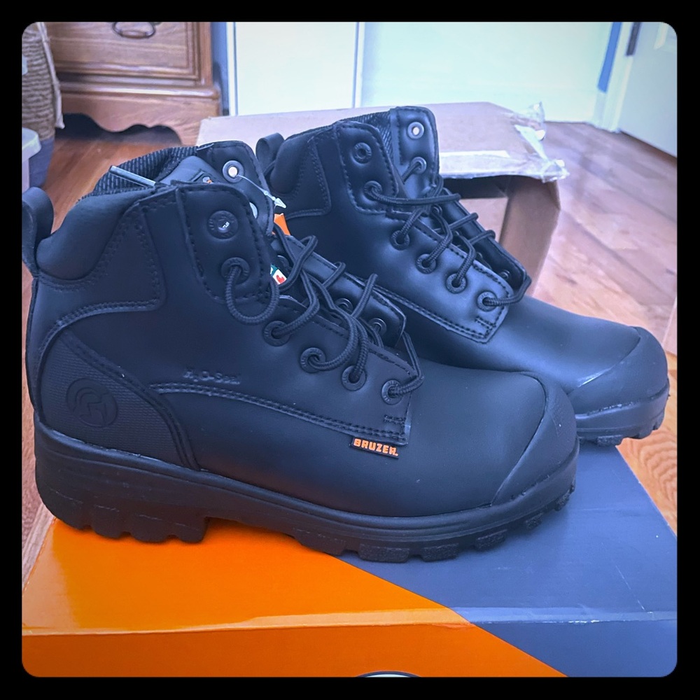 Vegan steel toe work boots